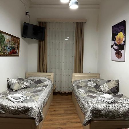 טביליסי Leselidze Guest House מראה חיצוני תמונה
