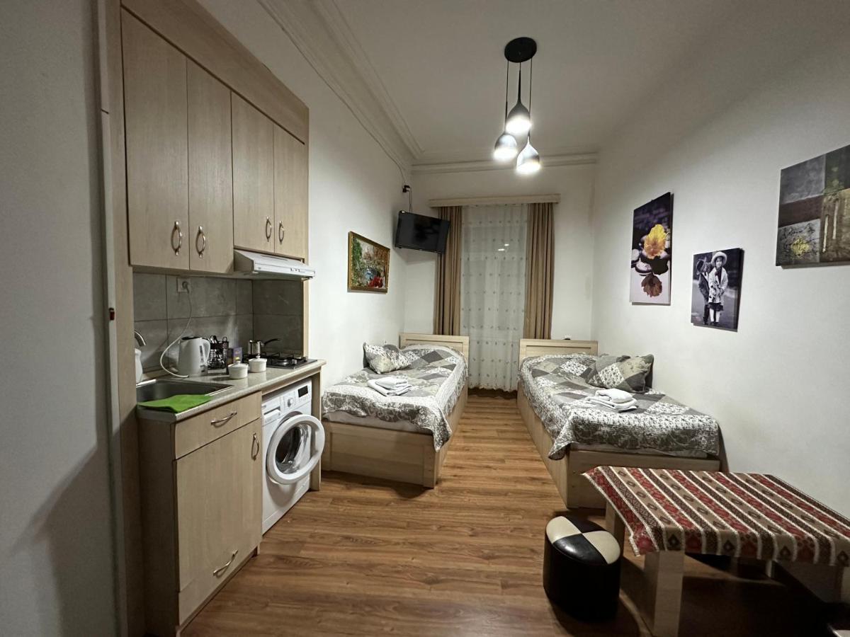 טביליסי Leselidze Guest House מראה חיצוני תמונה